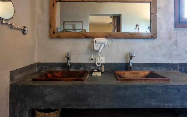 Di Milo Boutique Hotel