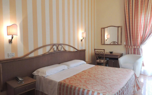 Hotel Girasole