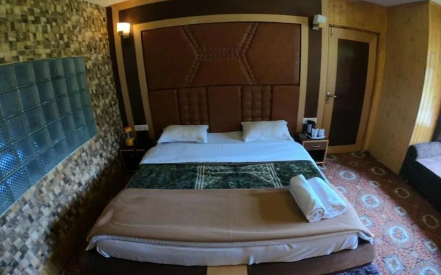 Hotel Akbar Sonamarg
