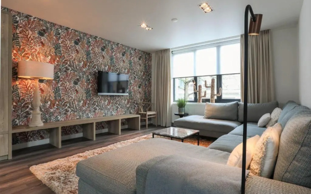 DDW74 Luxury Apartment in the centre of Domburg