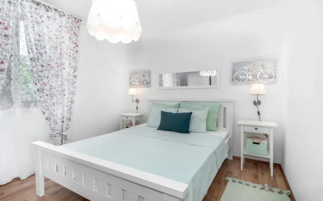 Beautiful Home in Dramalj With Wifi and 2 Bedrooms