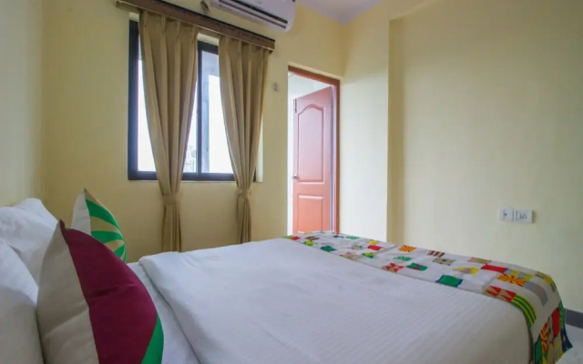 Home Graceful 2BHK By OYO Rooms