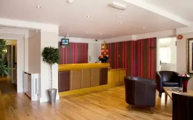 Harrisons Hotel