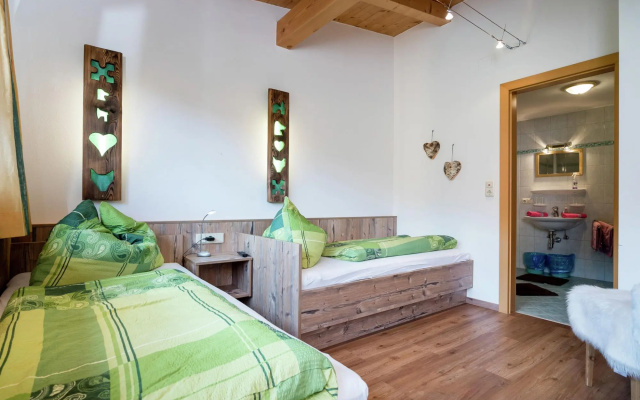 Cozy Feel Good Holiday Apartment in Leogang