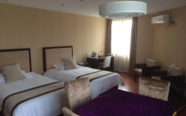 Haisha Huachen Hotel