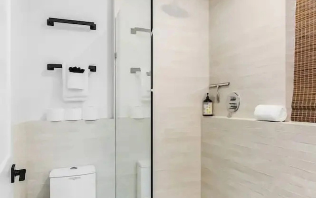 Covelet Hideaway