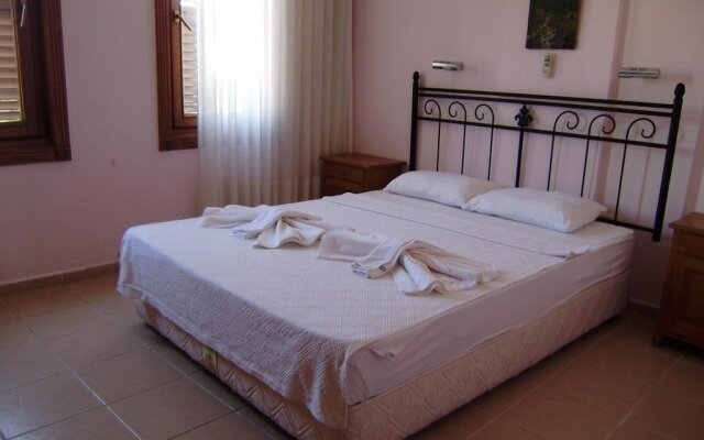 Datca Hotel Antik Apart комната для гостей