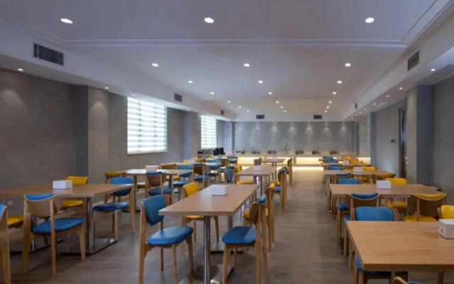 Vienna Hotel (Foshan Yihuan Lishui)
