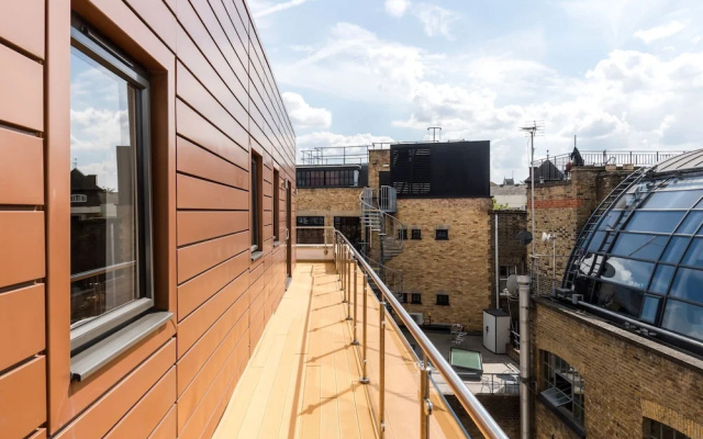 The Eyre Suite Penthouse - Farringdon - by Frankie
