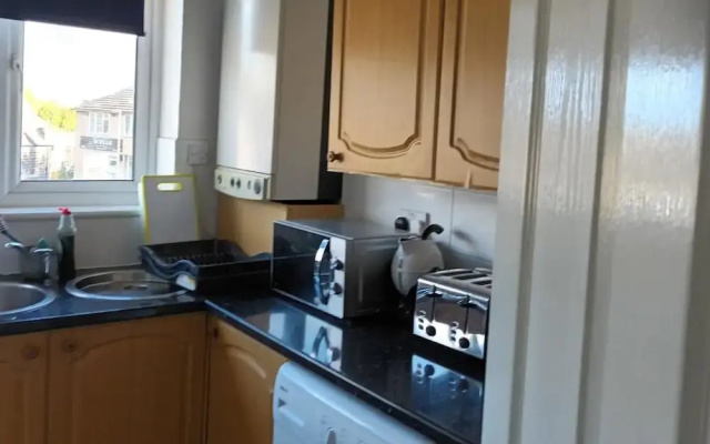 Leeds - Apartment - Stay 3- Parking - Garden