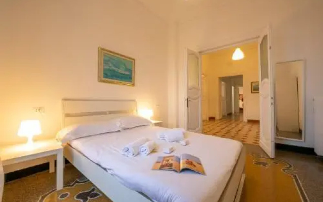 Flat 4 bedrooms 2 bathrooms - Genoa