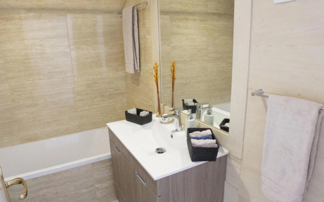 LV Premier Chiado CH4 Spacious, Central, Elevator
