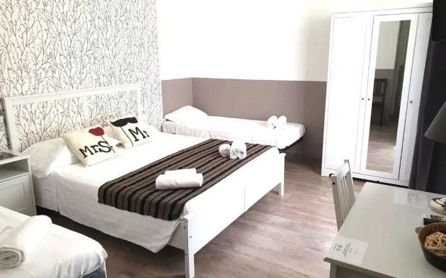 Romantica Rooms