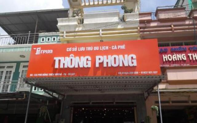 Отель Thong Phong Guesthouse Далат вид на фасад