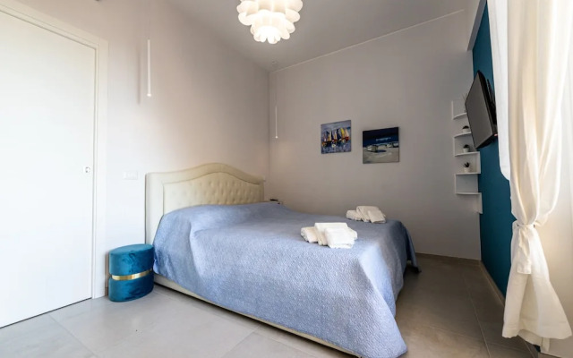 Casin Charme With Terrace by Wonderful Italy