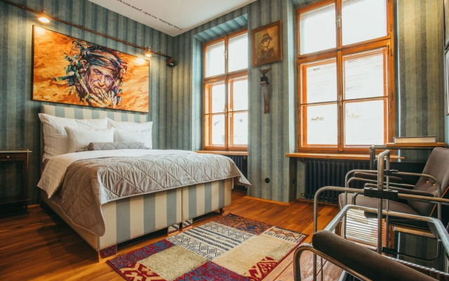 Divná Pani Luxury Gallery Rooms