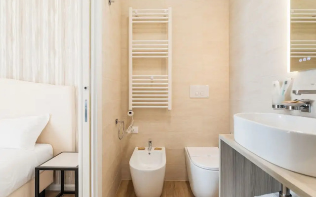 Adelante Rooms