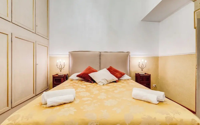 Historical Apartment near Piazza Navona