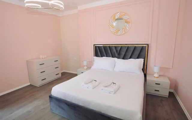 Miku Apartment - Captivating 3BDR At Olympic Residence