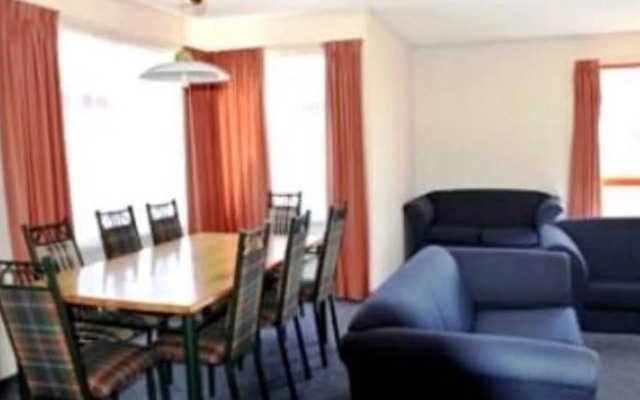 Harbour City Motor Inn