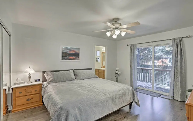 Centrally Located Mt Shasta Home w/ Deck!