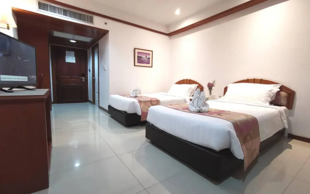 Green World Palace Hotel