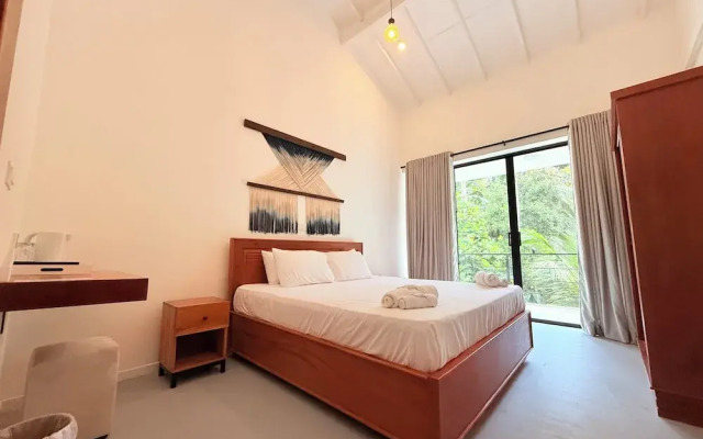 Kavana Resort and Villa
