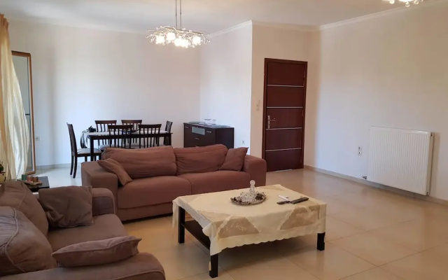 Modern Apartment in Chania