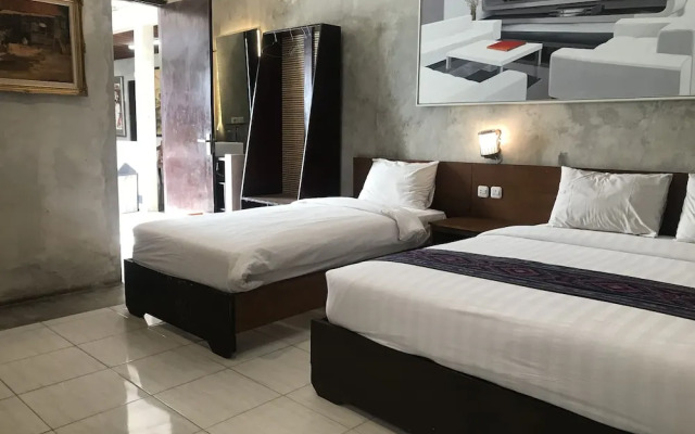 Watu Agung Guest House