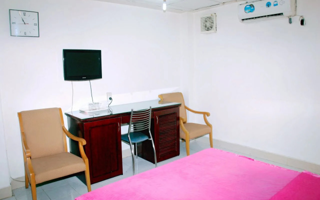 Tran Chau Hotel