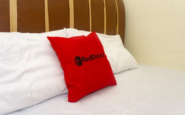 RedDoorz near Sentani Airport Jayapura