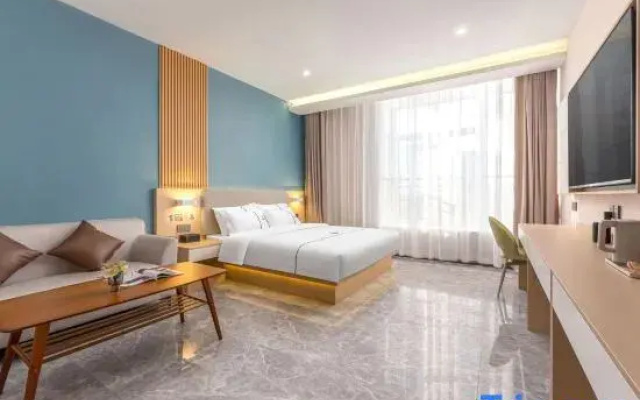 Nalan Hotel (Linyi Qiyang Airport)