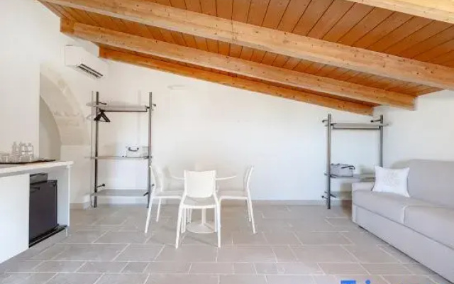 Palazzo della Torre 202– Modern Historic Apartment