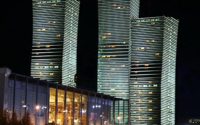 Гостиница The Place Astana Hostel Казахстан, Нур-Султан - отзывы, цены и фото номеров - забронировать гостиницу The Place Astana Hostel онлайн вид на фасад