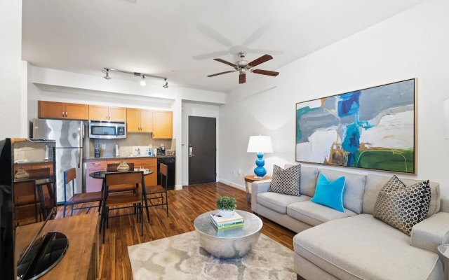 Kasa Houston Upper Kirby Apartments