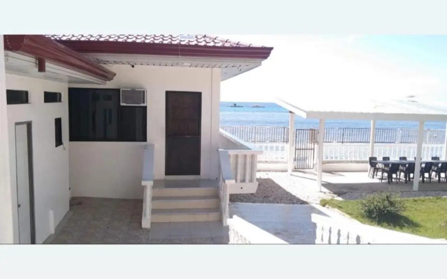 LUNA OSLOB TRAVELLERS INN - Beach Front
