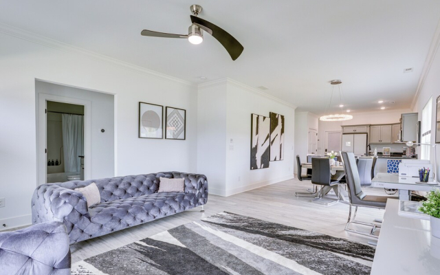 Indiana Vacation Rental Near Downtown Louisville!