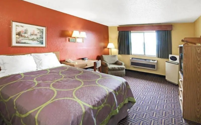 Super 8 Romeoville Bolingbrook