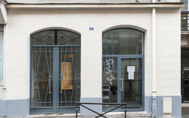 Апартаменты Odeon Saint Germain Apartments Париж вид на фасад
