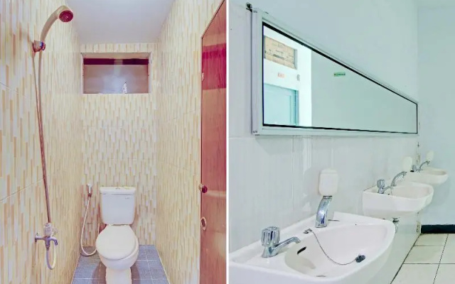 Monalisa Guesthouse by OYO Rooms