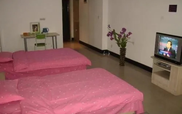 Royal Mansion Rujia Apartment Hotel