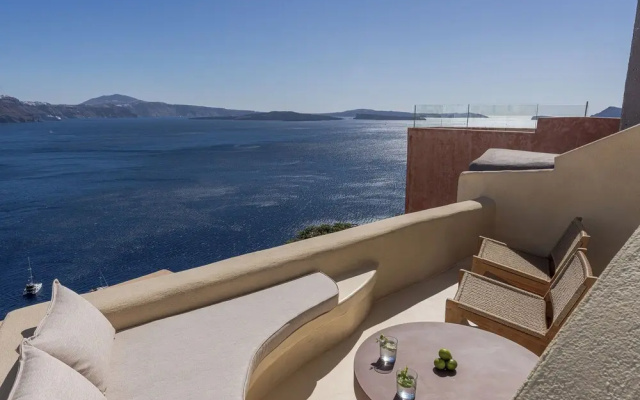 Caldera's Dream Cave House with hot tub