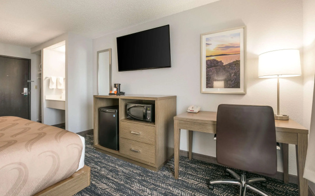 Quality Inn Marquette