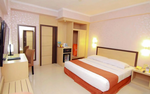 MaxOne Dumai