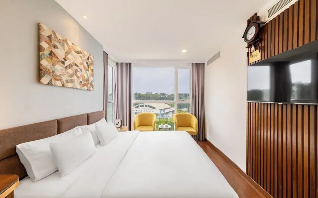 A25 Premium Hotel - 55 Cach Mang Thang 8