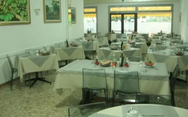 Hotel Luana