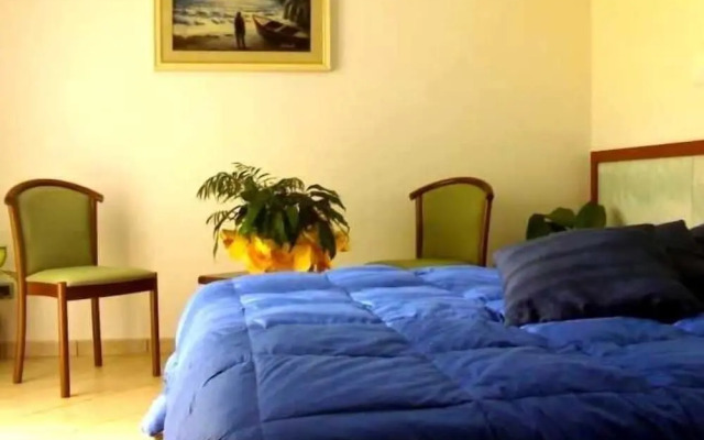 Sea Garden Hotel
