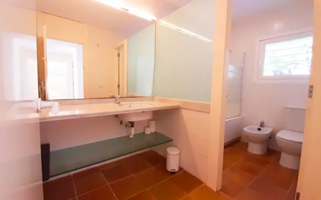Villa - 4 Bedrooms with Pool and WiFi - 107985