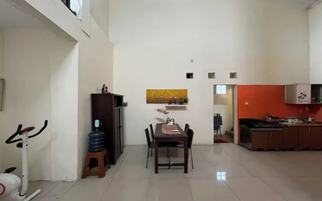 Spot on Homestay Griya Sunarti