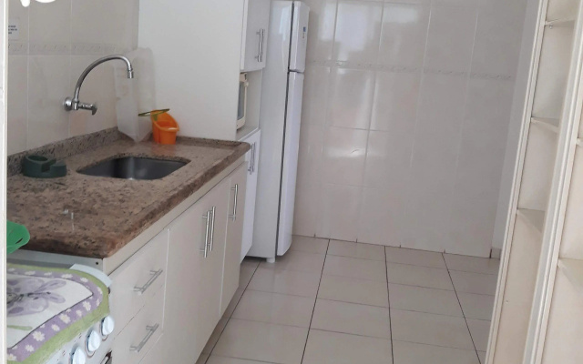 Praia Grande Ubatuba, 2 vagas garagem poucos passos do mar ! Apto 306